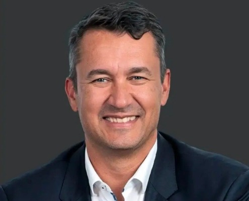 Bernhard Gruber, Atreus