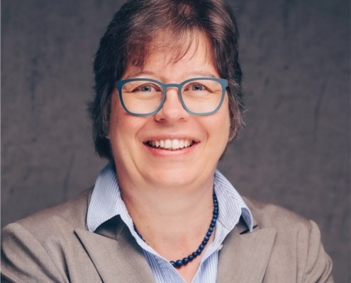 Carola Bradl, Deutsche Börse