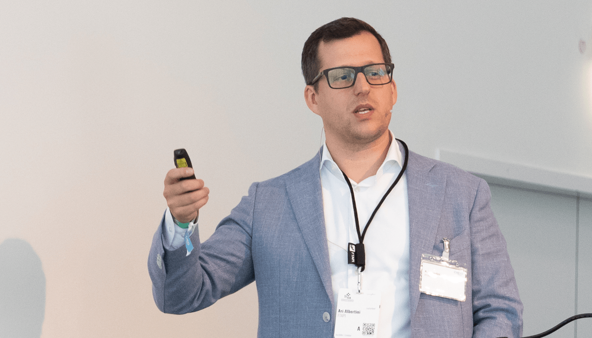 Ari Albertini, FTAPI Ari Albertini, FTAPI